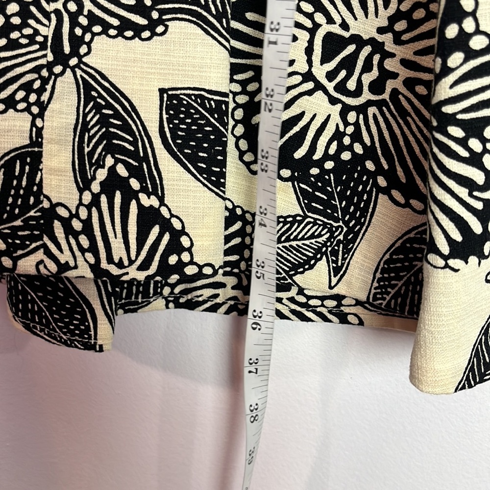 J. CREW - Beige and White Polynesian Dress w/Back Cutout - Picture 9 of 12